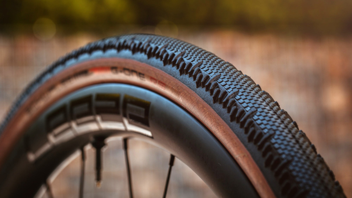 Schwalbe G-One RS: Der schnellste Gravel-Reifen 2026 im großen Test