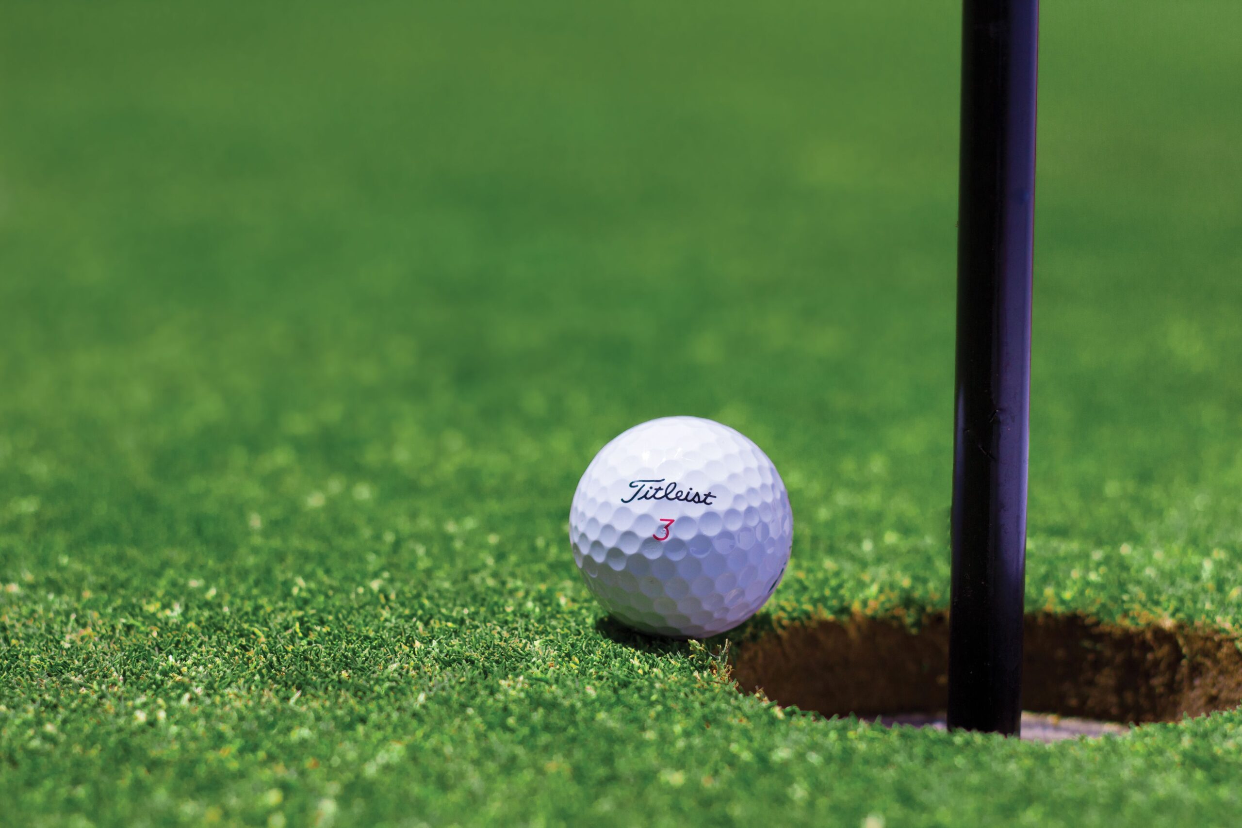 Golf im Fernsehen: Der ultimative Guide zu Live-Übertragungen, Sendern und Streaming in Österreich
